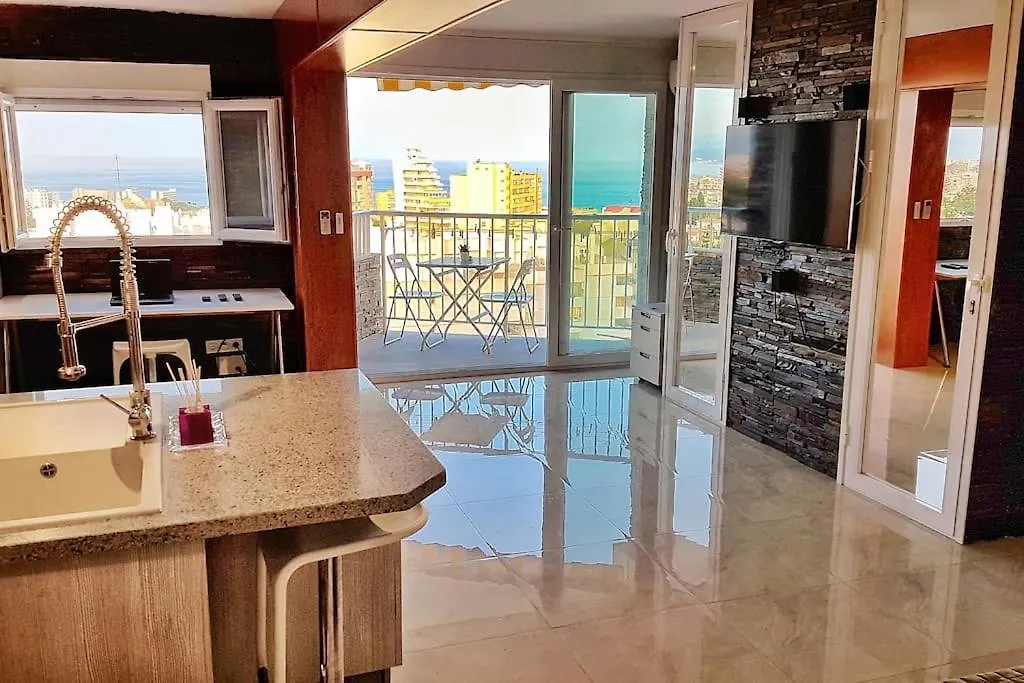 Apartamento De Lujo Con Amplia Vista Al Mar. - Benalmádena