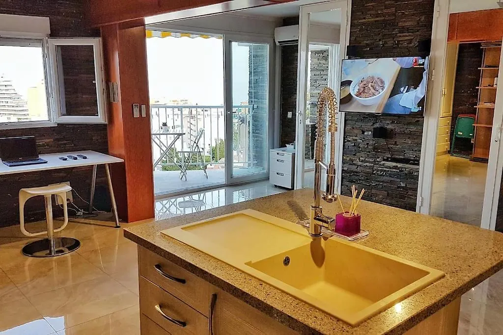 Apartamento De Lujo Con Amplia Vista Al Mar. - Benalmádena