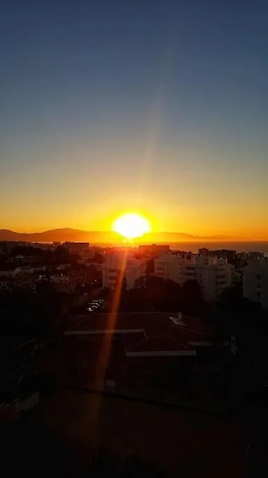 Apartamento De Lujo Con Amplia Vista Al Mar. - Benalmádena 0*,  Spanyolország