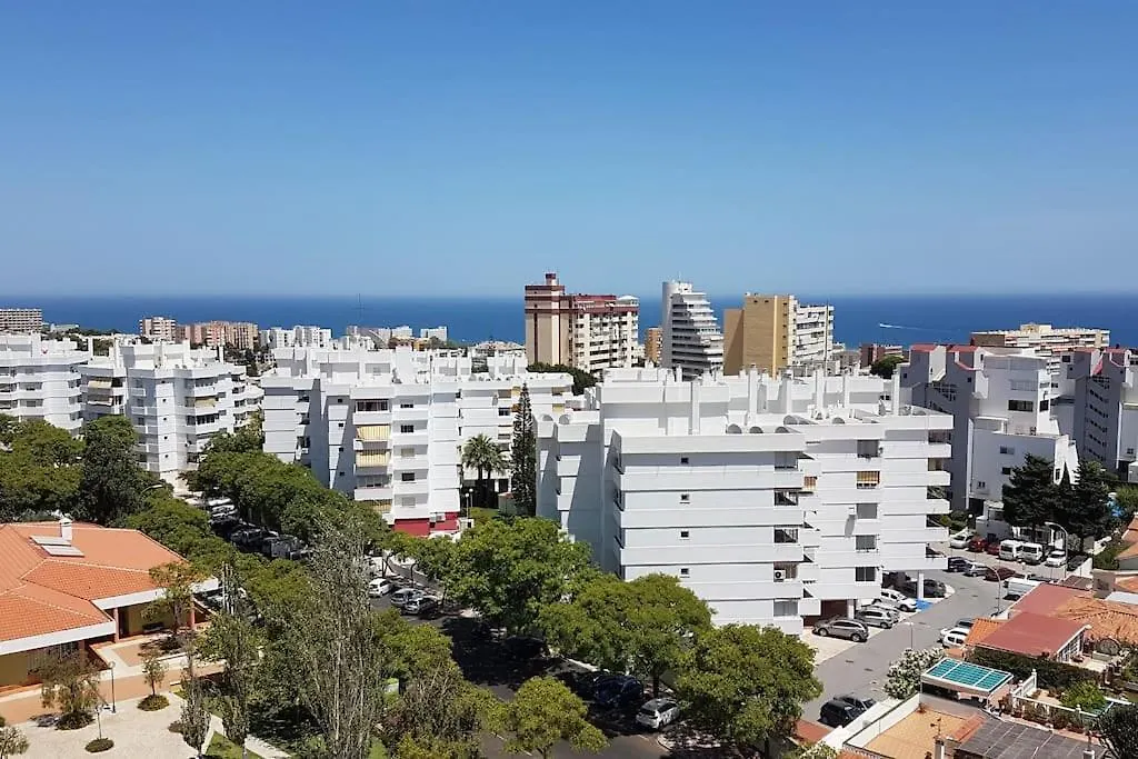 Apartamento De Lujo Con Amplia Vista Al Mar. - Benalmádena Apartman