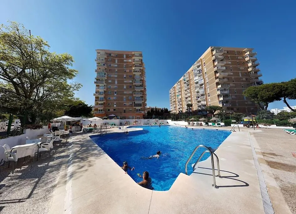 Apartamento De Lujo Con Amplia Vista Al Mar. - Benalmádena Spanyolország